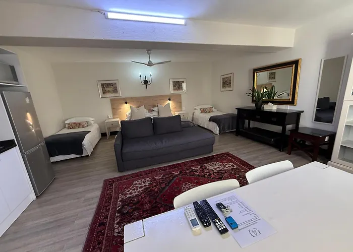 Hotel 4 Piet Retief Stellenbosch