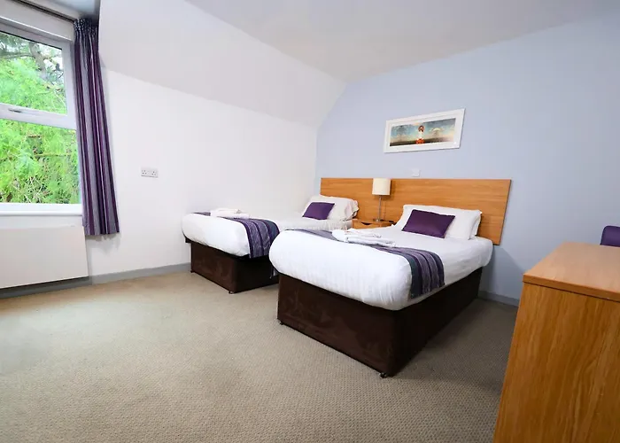 The Caledonian Claymore Hotel Arrochar