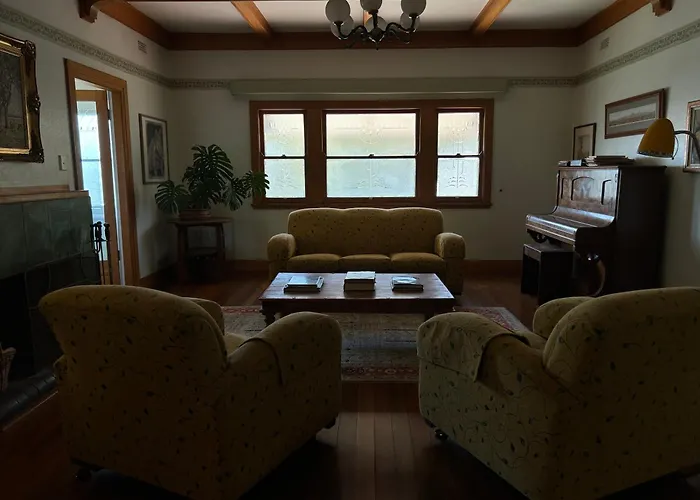 Melville House Bed And Breakfast Lismore