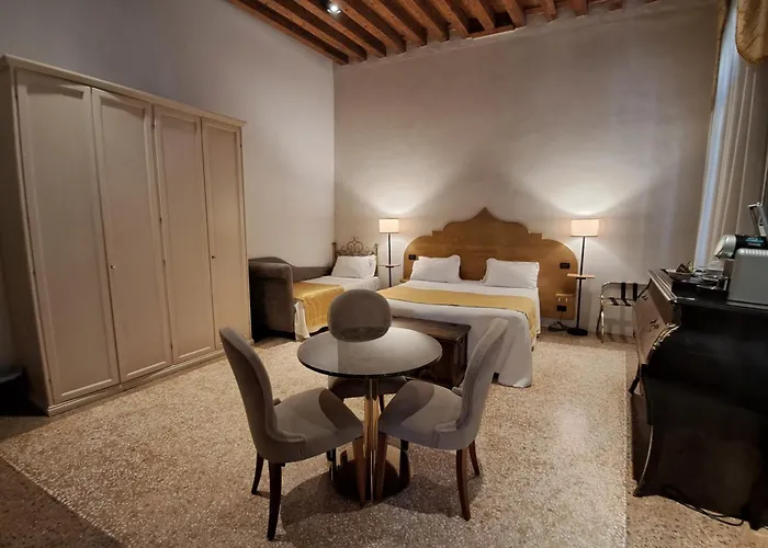 Ca' Cappellis - Luxury B&B And Exclusive Apartments Venice