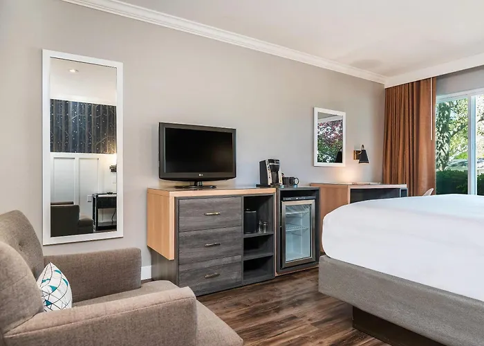 Upvalley Inn & Hot Springs, An Ascend Collection Hotel Calistoga