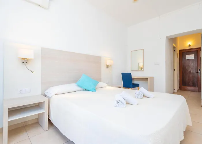 Hotel Antares Cala d'Or 