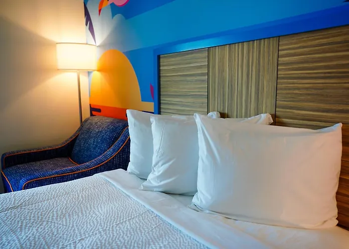 Castaway Bay By Cedar Point Resorts Sandusky