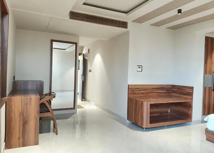 Hotel Ganpati Palace Mathura