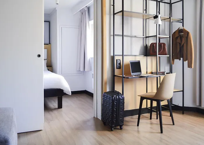 Ibis Paris Tour Eiffel Cambronne 15Eme Otel