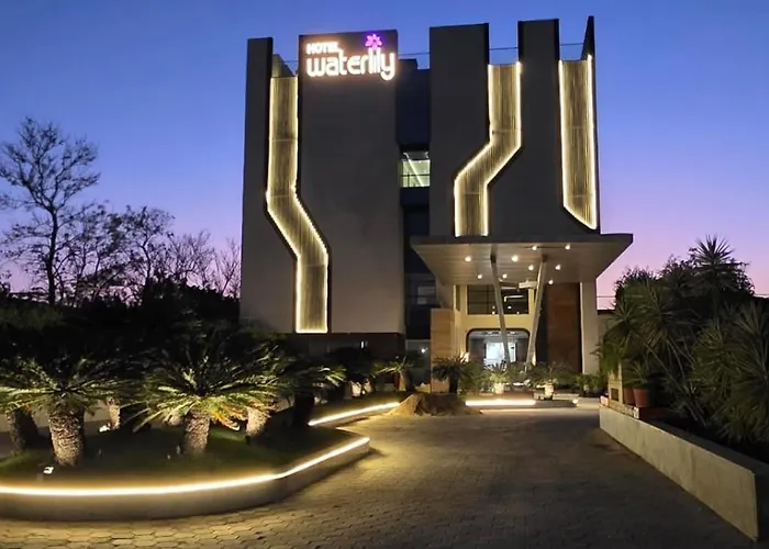 Hotel Waterlily Indore