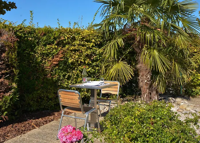Campanile Reims Ouest - Tinqueux Hotel