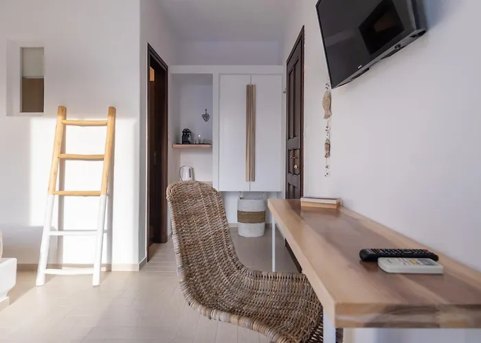 Aella Residence Naousa