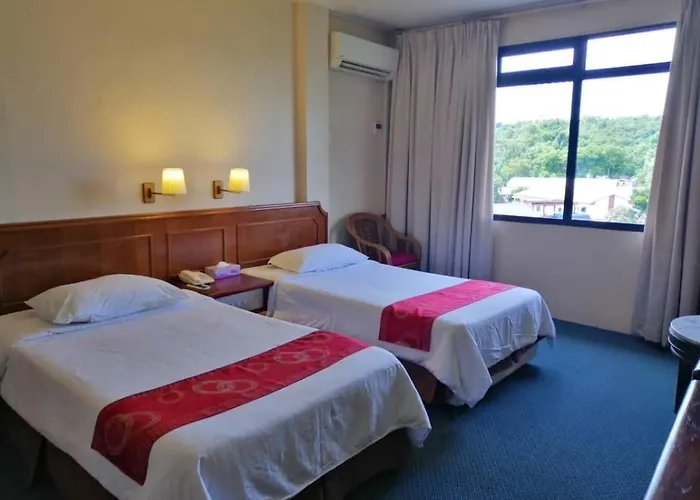 Pacific Orient Hotel Miri