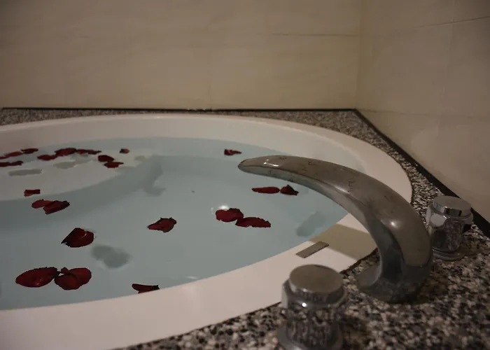 Walker Hotel - Zhengyi Taipei