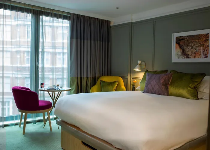 The Guardsman - Preferred Hotels And Resorts London