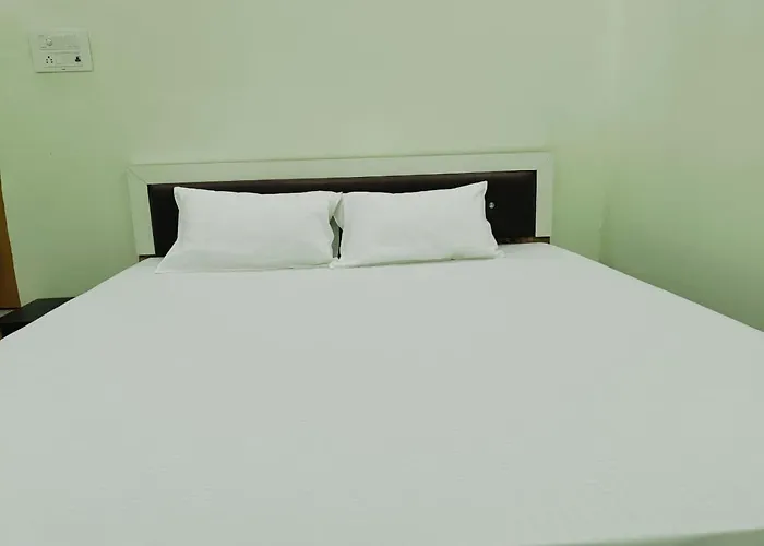 Hotel Keshav Kunj Ayodhya