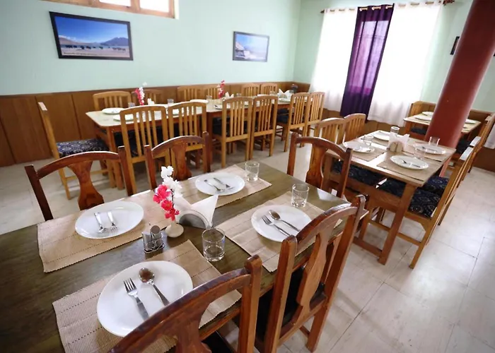 Tih Hotel Jorchung Leh
