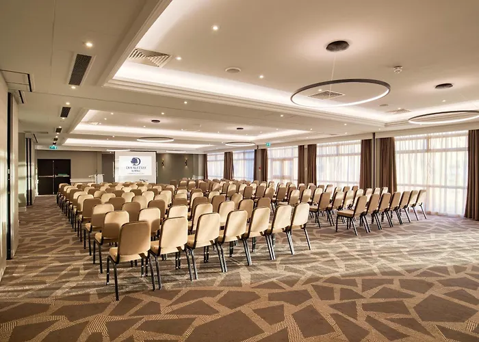 Hotel Doubletree By Hilton London Ealing