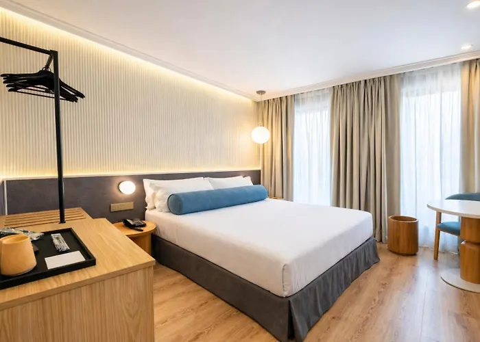 Petit Palace Plaza Espana Madrid