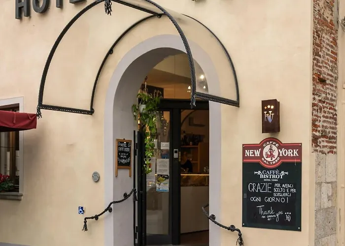 Hotel Verdi Pisa