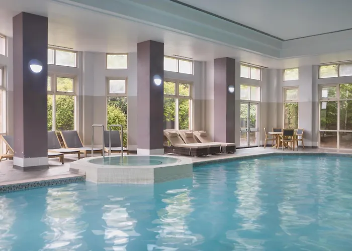 Doubletree By Hilton Dartford Bridge Hotel