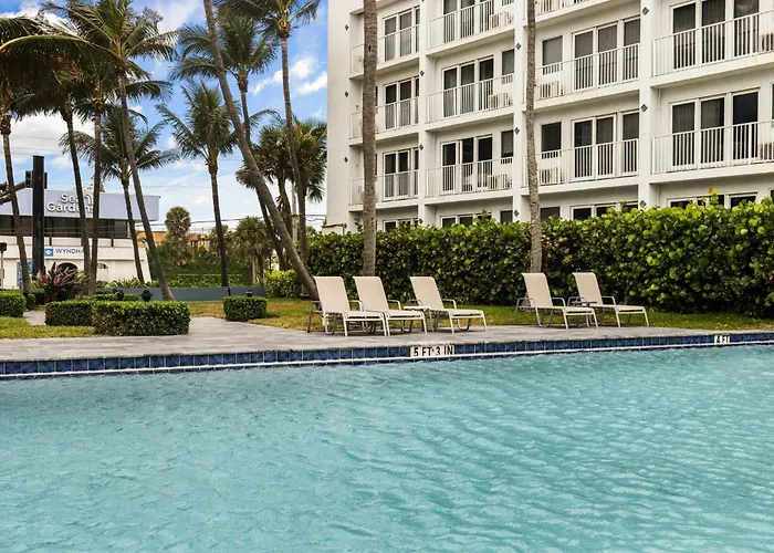 Hotel Club Wyndham Sea Gardens Pompano Beach