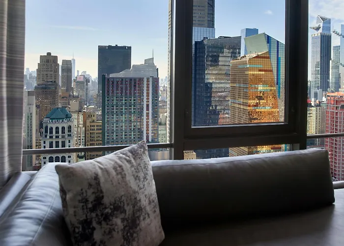 New York Marriott Marquis Hotel