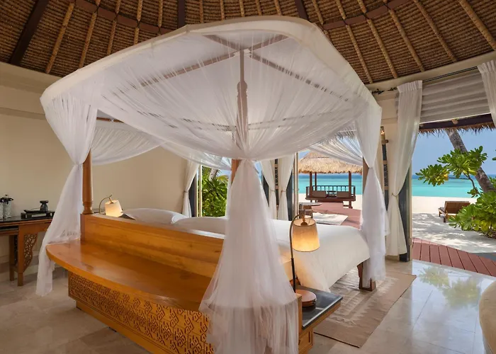 Banyan Tree Vabbinfaru Hotel Male