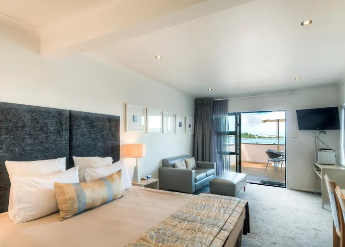 Marineland Beachfront Accommodation Napier