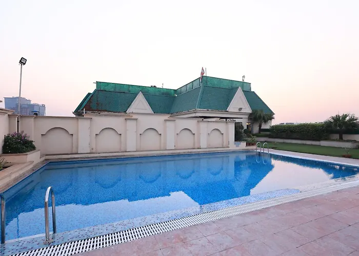 Savoy Suites Noida