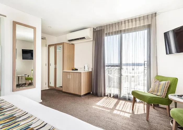 Metro Hotel Perth