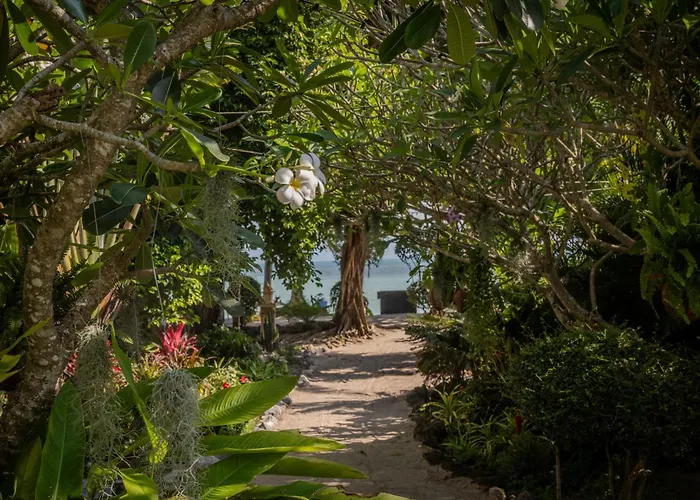 Phangan Beach Resort Ban Tai