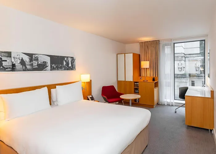 Doubletree By Hilton Hotel London - Tower Of ลอนดอน