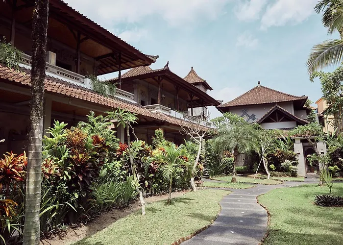 Outpost Ubud Nyuh Kuning Live