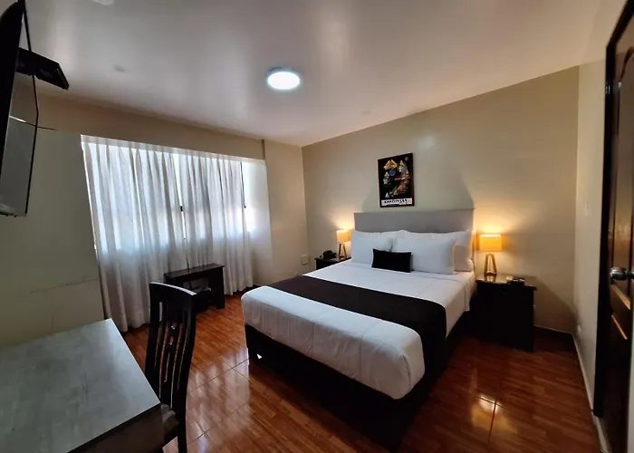 Epiqus Hotel Lima