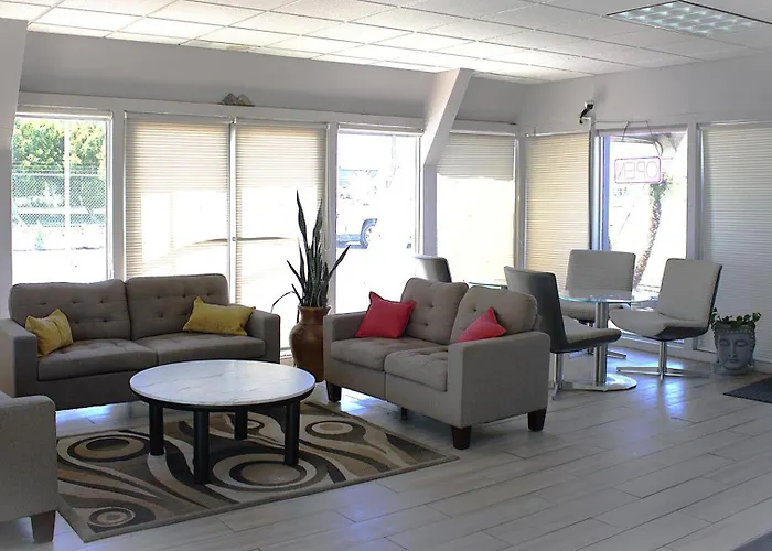 Torch Lite Lodge Yuma