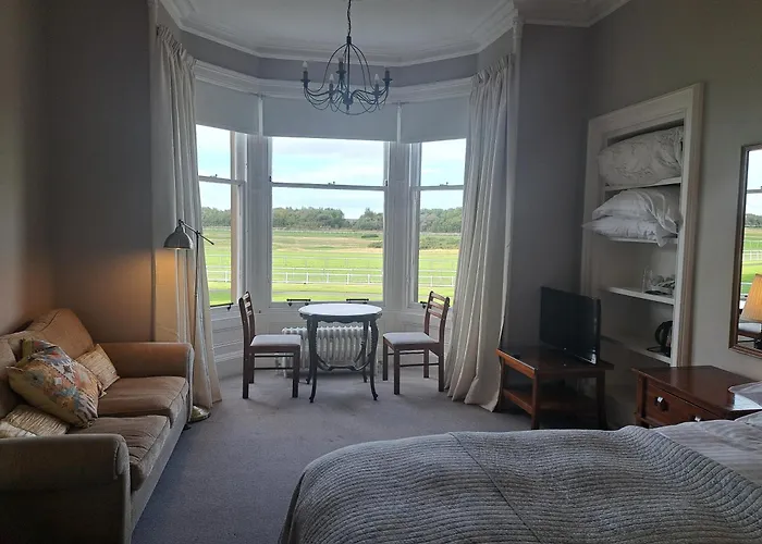 Arden House - Rooms With Continental Breakfast Musselburgh
