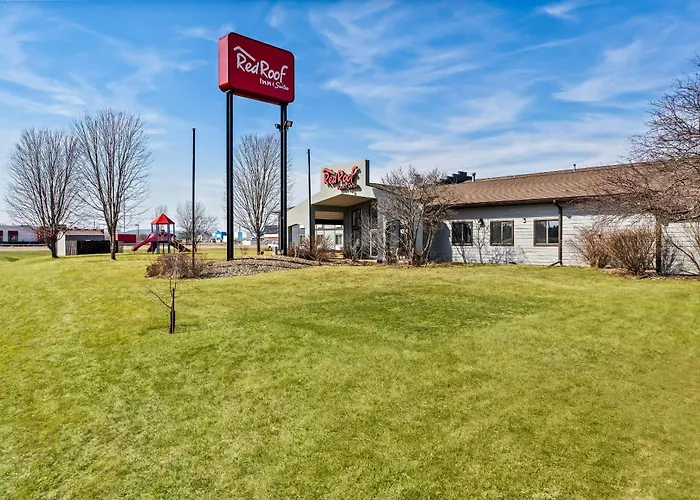 Clarion Pointe Hotel Tomah