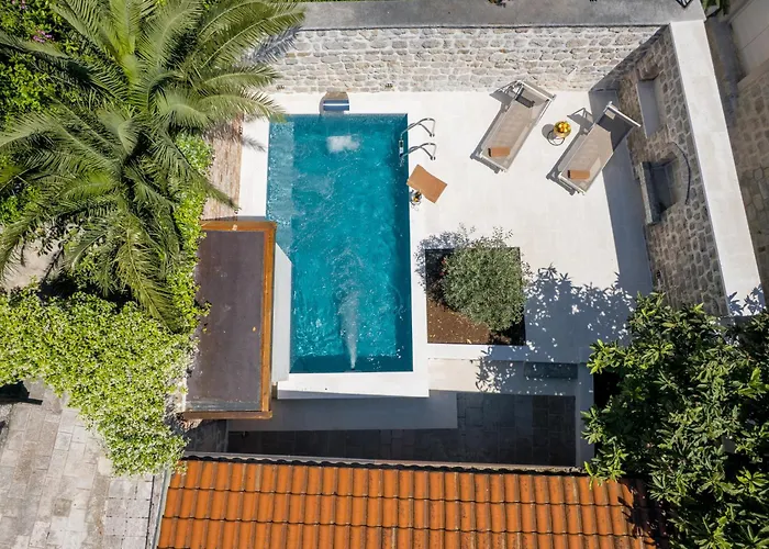 Conte Hotel & Restaurant Perast