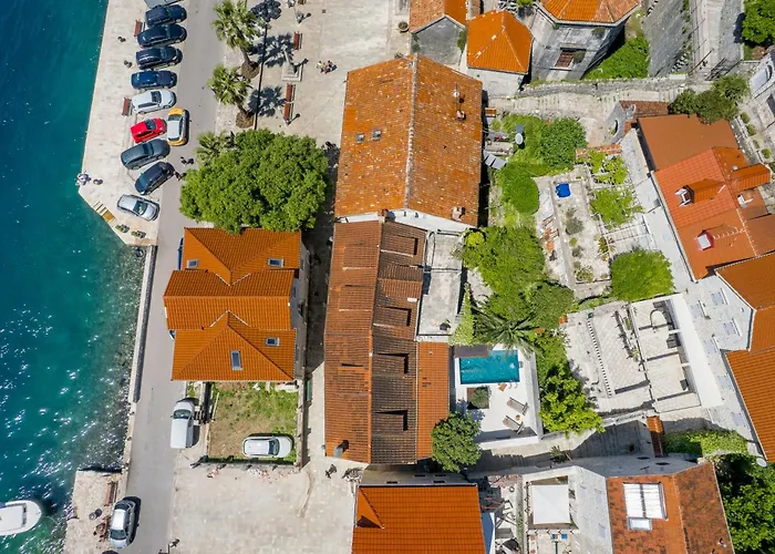 Conte Hotel & Restaurant Perast