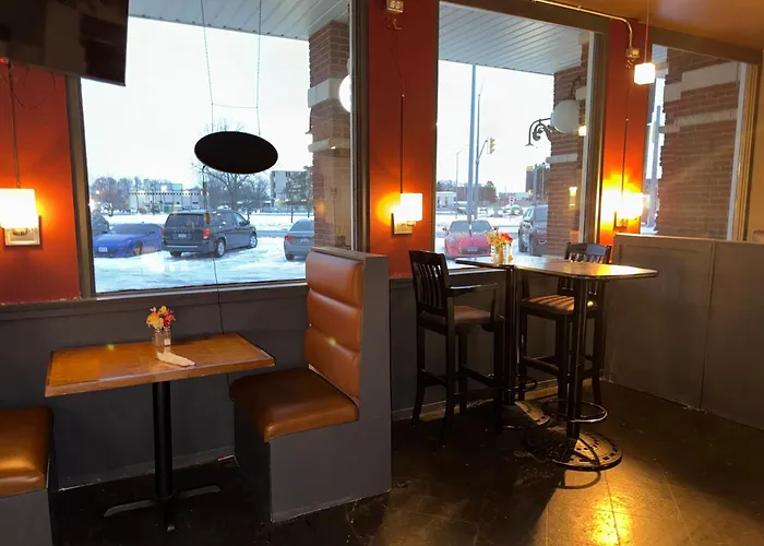 Village Inn & Suites Sarnia