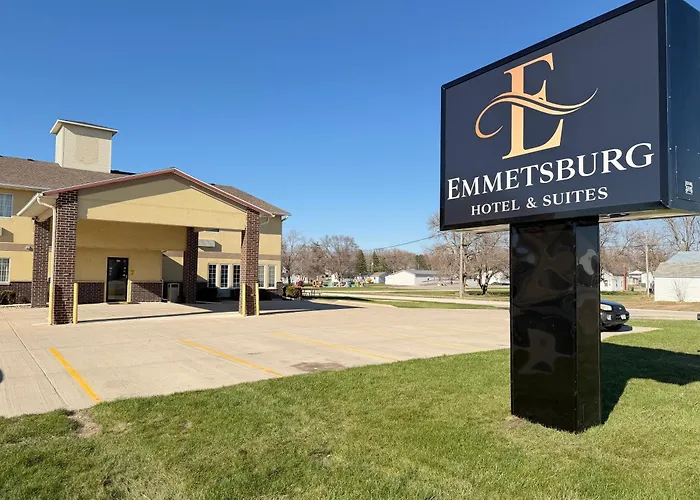 Emmetsburg Hotel & Suites