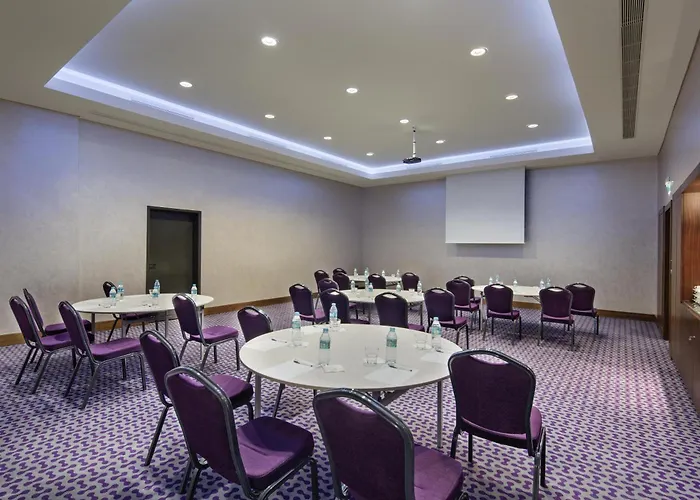 Hampton By Hilton Istanbul Kayasehir Hotel