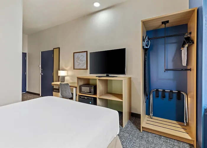Spark By Hilton Wilkes Barre