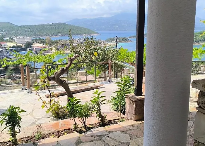 John'S Guesthouse Ksamil