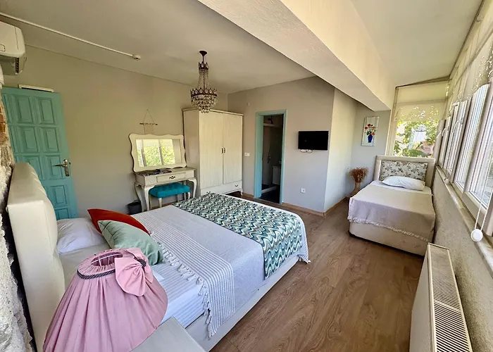 Alacati Sardunya Hotel