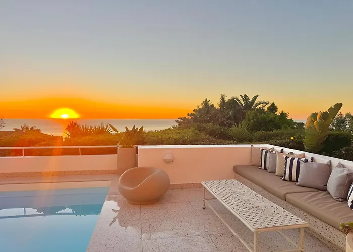 Bay Reflections Camps Bay Luxury Serviced Apartments Kapstadt