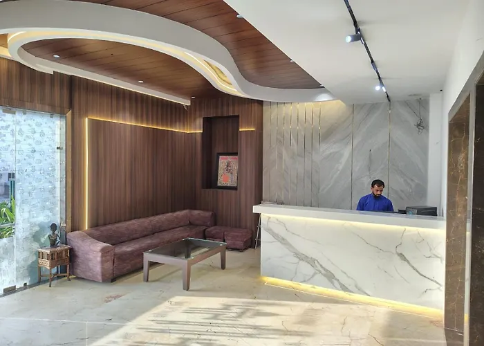 Hotel Taj Heights Agra 