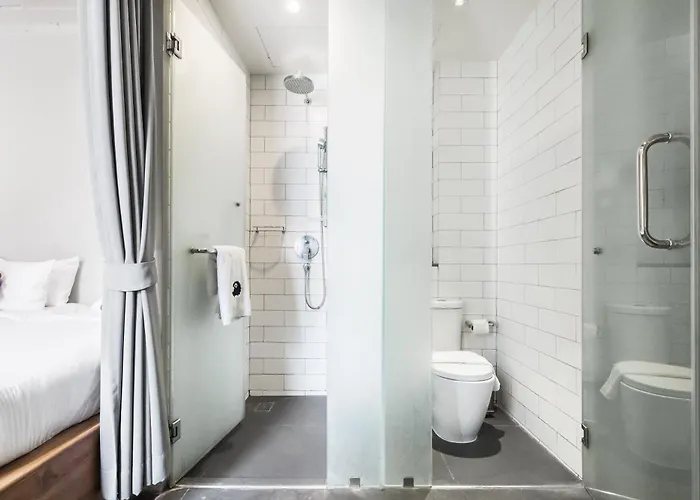 Kokotel Bangkok Surawong