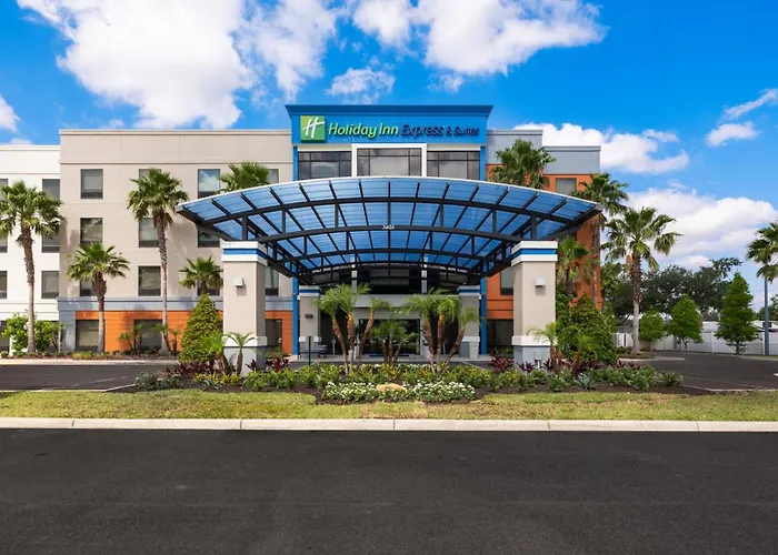 Holiday Inn Express & Suites Lakeland South, An Ihg Hotel