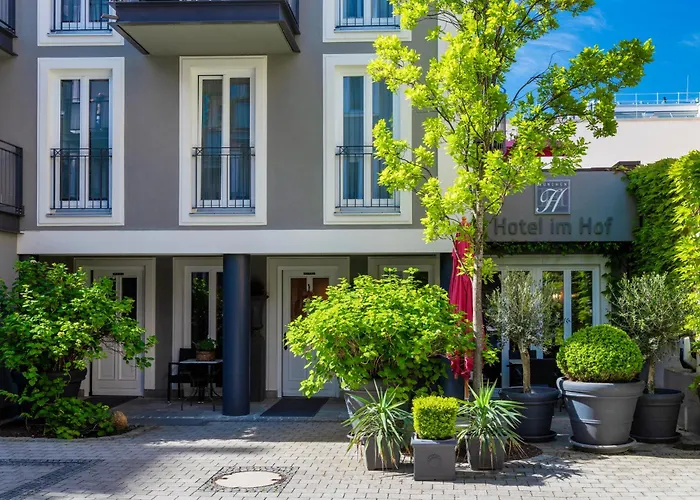 Hotel Im Hof Munich