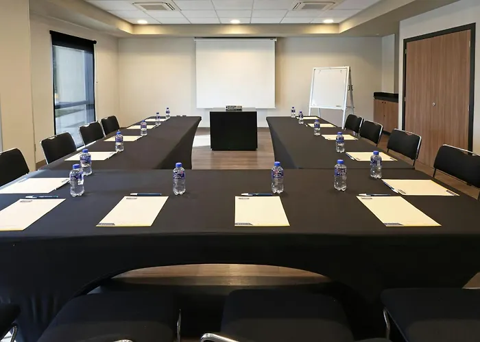 City Express By Marriott Reynosa Aeropuerto