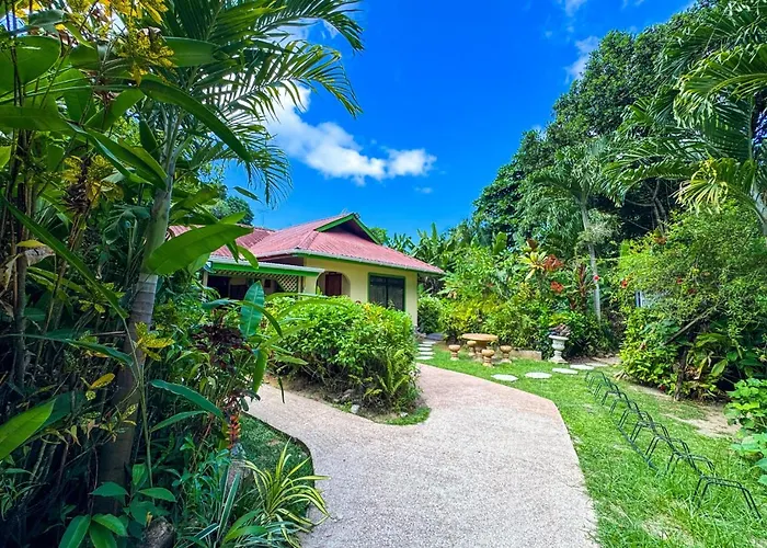 Buisson Guesthouse La Digue 
