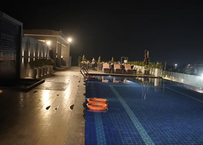 Le Roi Digha Hotel